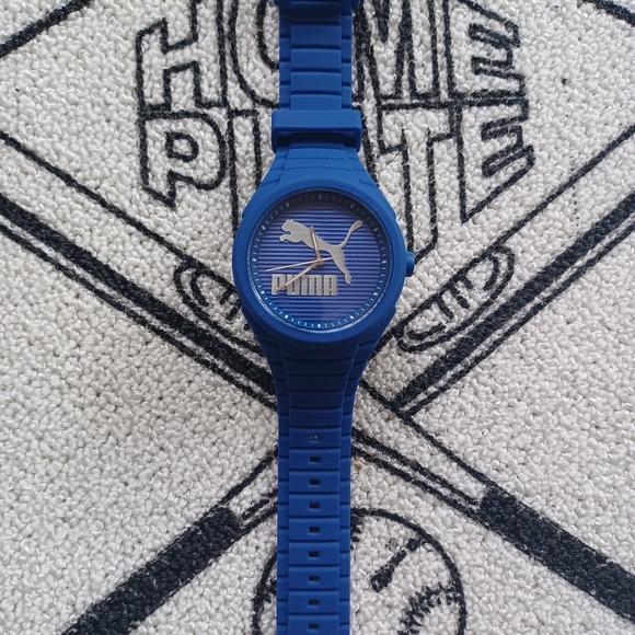 Puma Gummy Cat- 103592015 - Picture 2 of 5